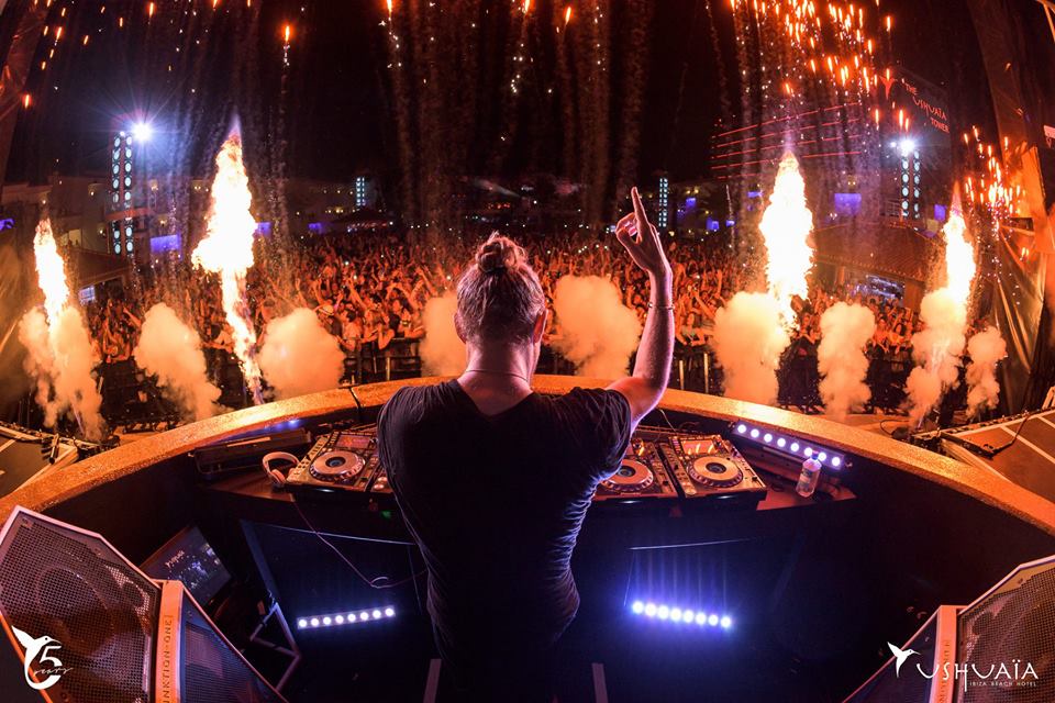 eduarda dal ponte Cover