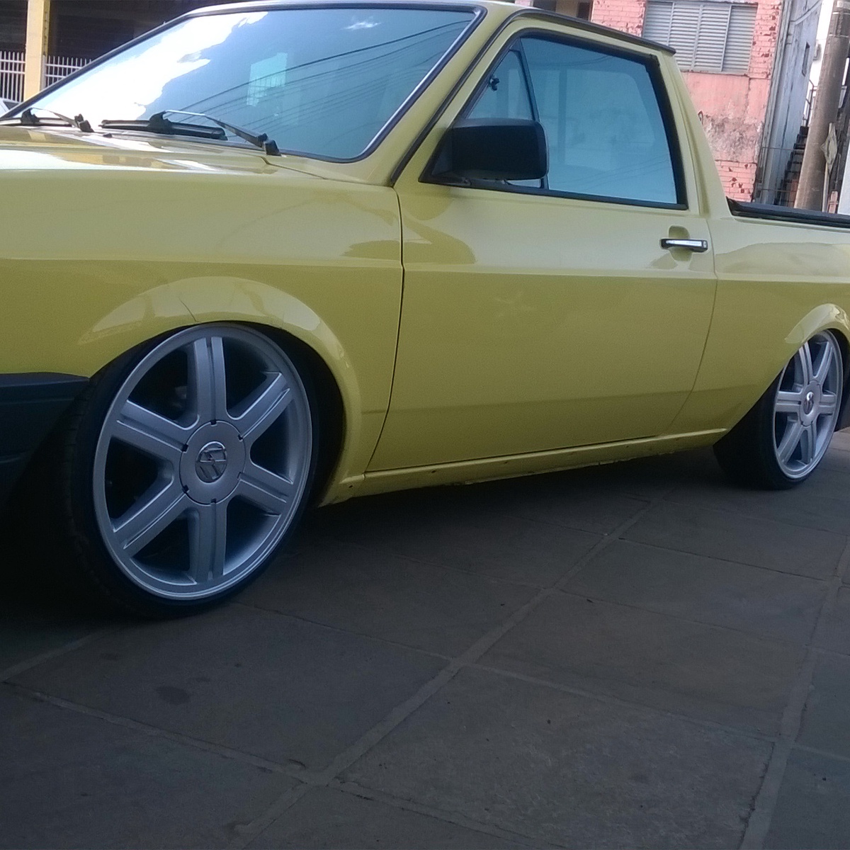 leandro giotti Cover