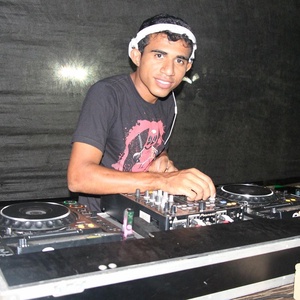 JONATHAN ALVES DE SOUZA