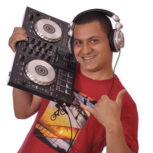 Dj Adoniran Oficial
